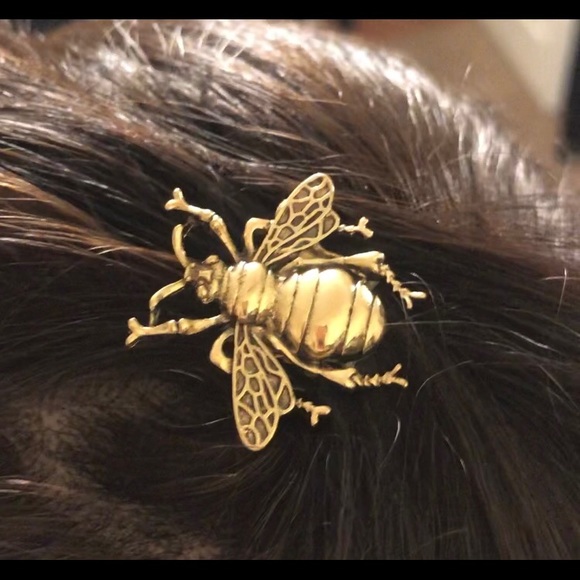 3 for $40/Retro/vintage gold 🐝 hair comb clip - Picture 6 of 7